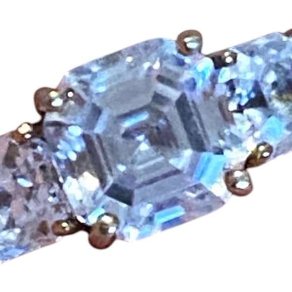 Gold plated sterling silver stamped 925 faceted stone ring - Picture 12 of 16